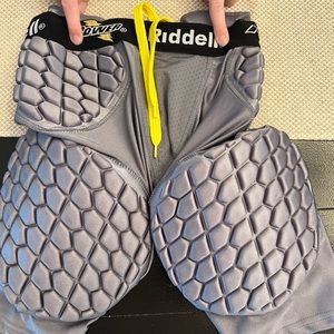 Riddell power girdle. Youth medium